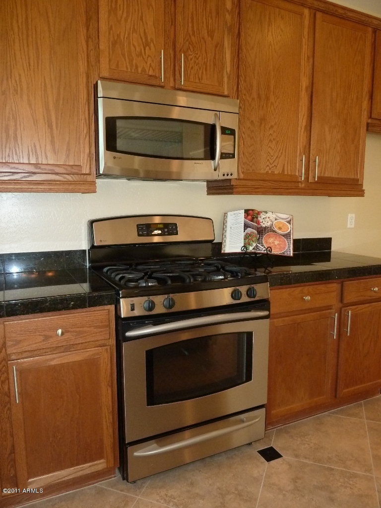13651 West Calavar Road Surprise, AZ 85379 - Photo 6 of 29 Stainless appliances