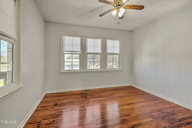 $339,900 | 2145 Highway 93, Fall Branch, TN 37656