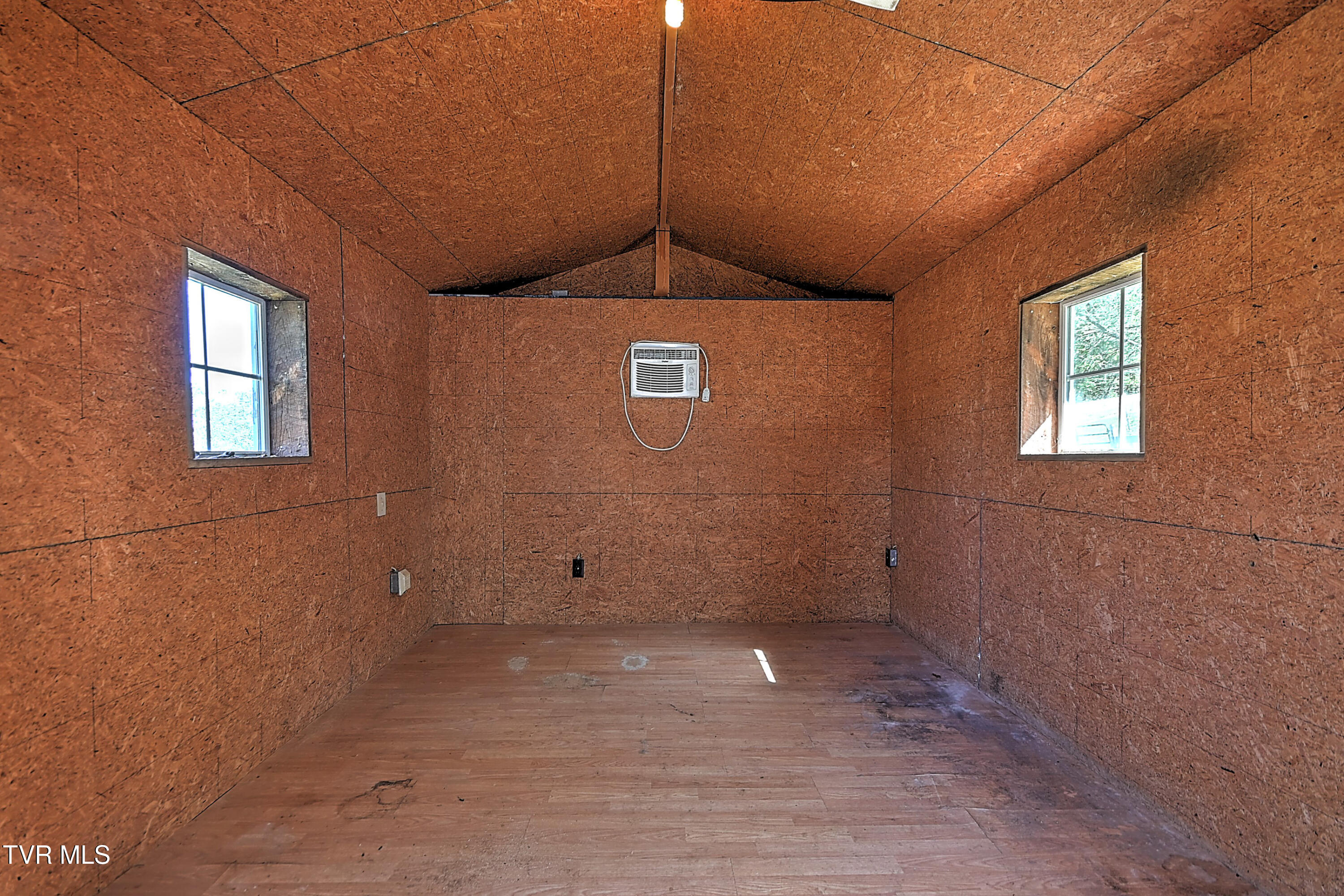 2145 Highway 93 Fall Branch, TN 37656 - Photo 38 of 63 2145 TN-93 GC-81