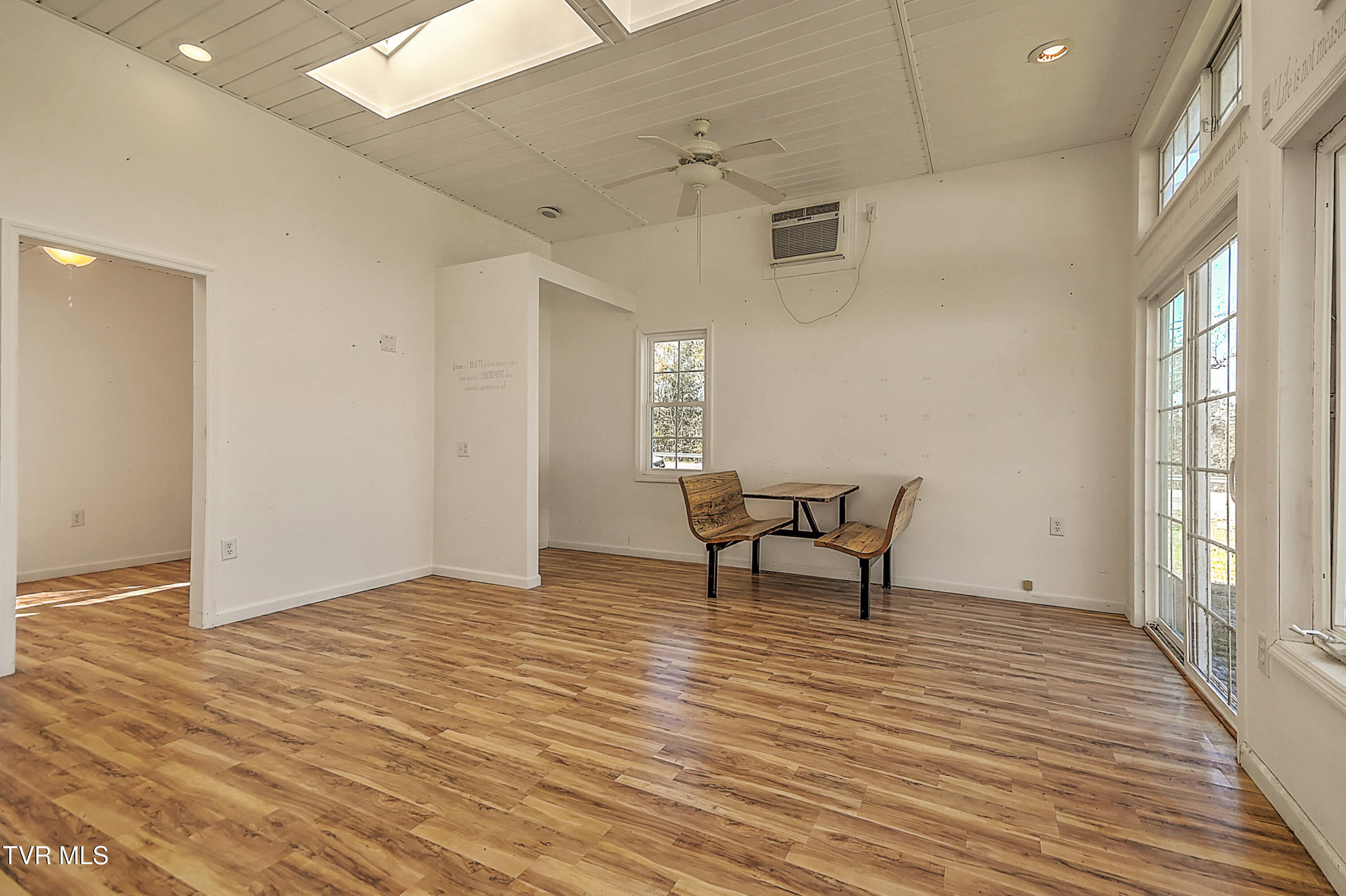 2145 Highway 93 Fall Branch, TN 37656 - Photo 52 of 63 2145 TN-93 GC-76