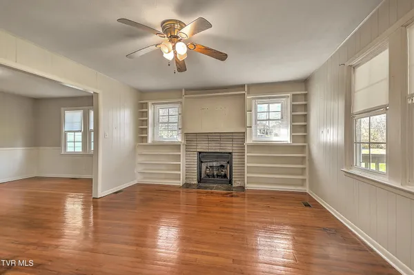 $329,900 | 2145 Highway 93, Fall Branch, TN 37656