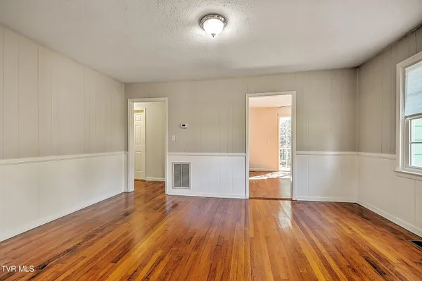 $329,900 | 2145 Highway 93, Fall Branch, TN 37656