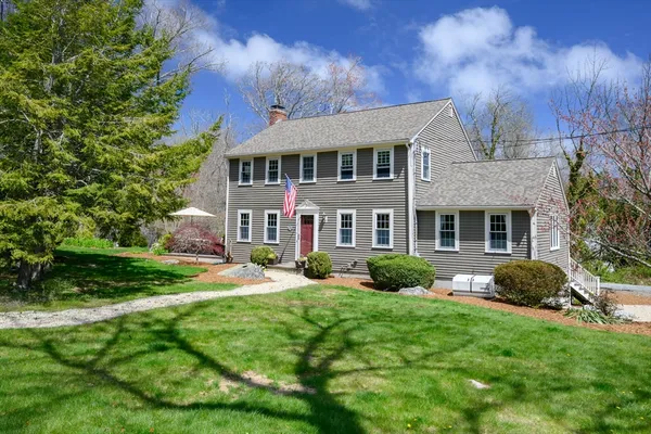 $1,195,000 | 235 Pond Street, Cohasset, MA 02025