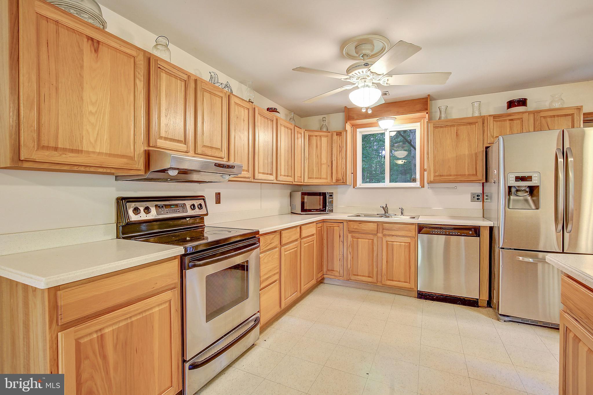 24888 Hill Road Hollywood, MD 20636 - Photo 9 of 71 Gallery Image 9