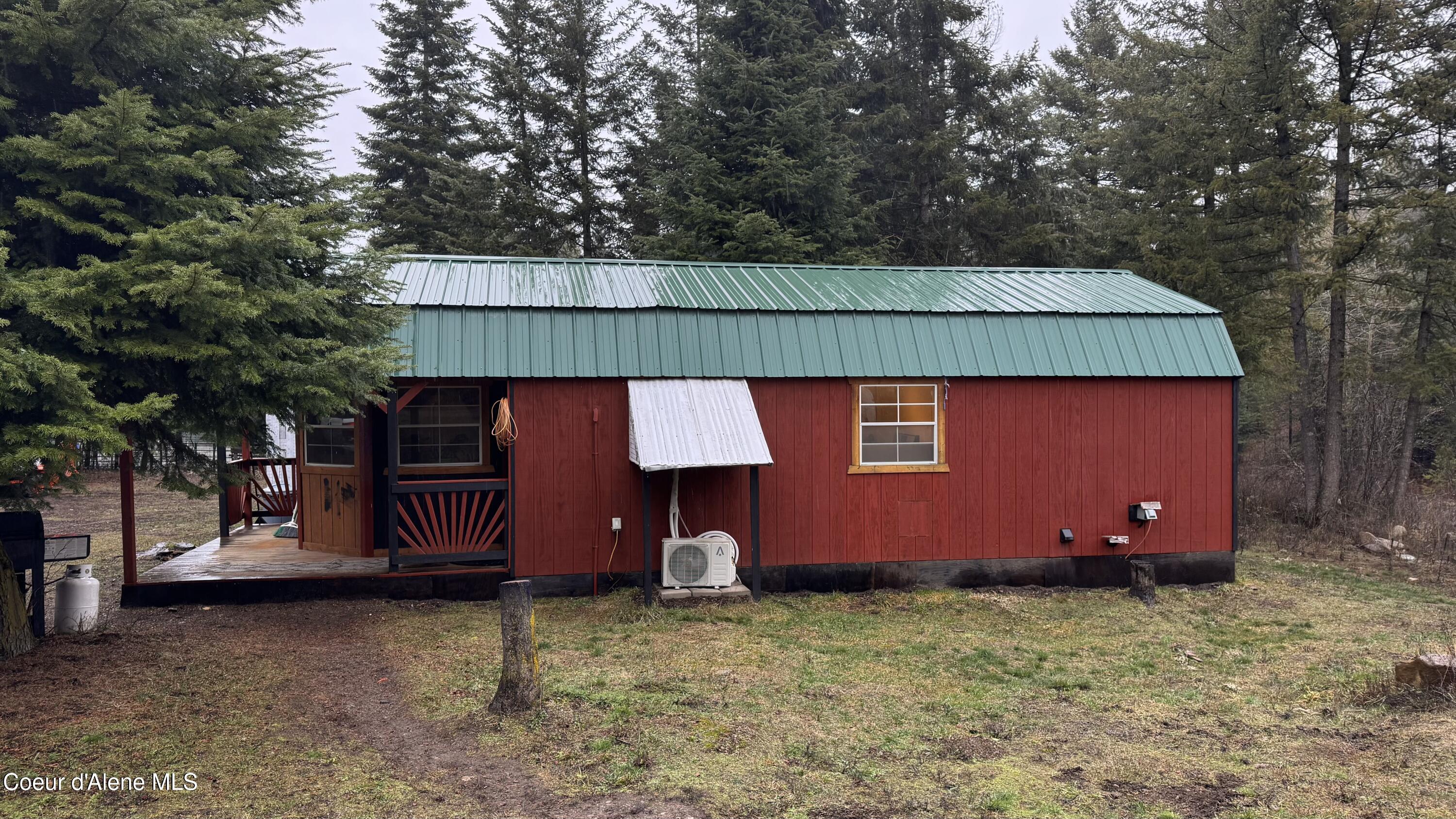 2269 East Chilco Road Athol, ID 83801 - Photo 15 of 25 Outbuildings
