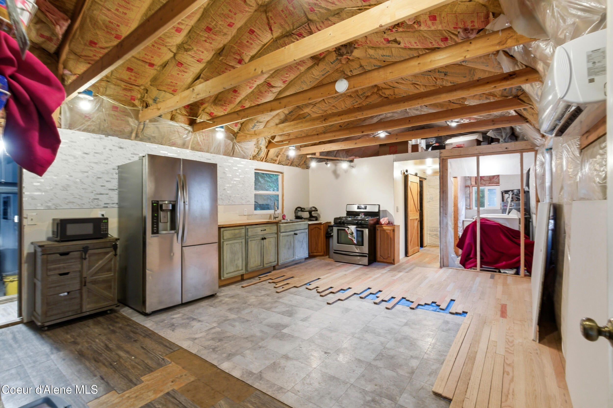 2269 East Chilco Road Athol, ID 83801 - Photo 5 of 25 Interior