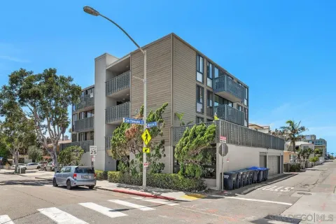 $599,000 | 2990 Mission Boulevard, Unit 303, San Diego, CA 92109