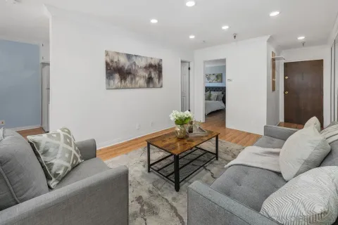 $599,000 | 2990 Mission Boulevard, Unit 303, San Diego, CA 92109