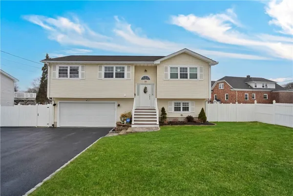 $539,000 | 22 Terry Street, North Providence, RI 02904