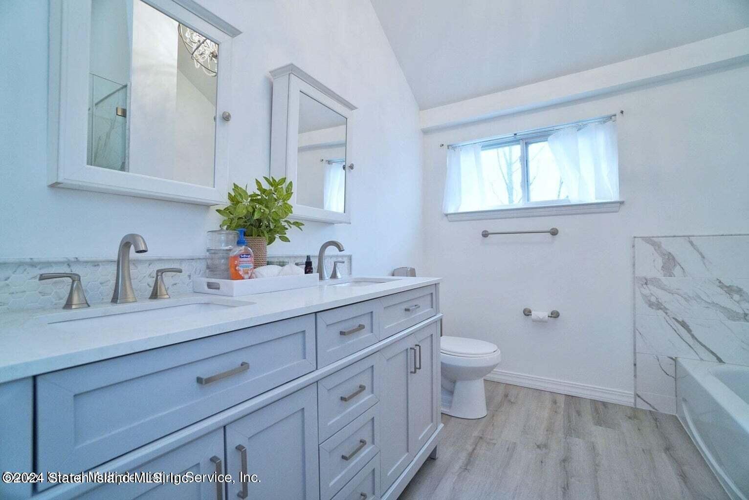 36 Lucy Loop Staten Island, NY 10312 - Photo 14 of 33 Lucy Xlll