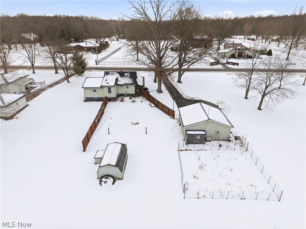 6291 Downs Road Northwest Warren, OH 44481 - Photo 37 of 44 View of snowy aerial view