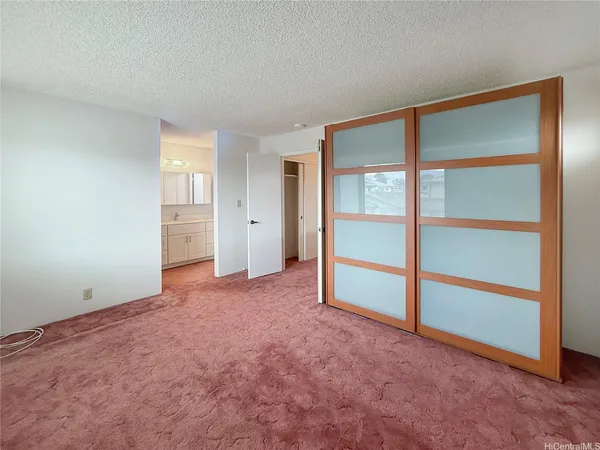 $4,000 | 94-679 Nuao Place, Waipahu, HI 96797