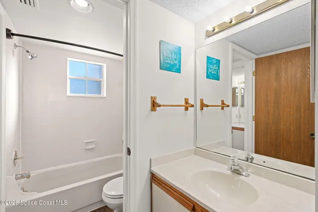 $250,000 | 7350 N Highway, Unit 201, Cocoa, FL 32922