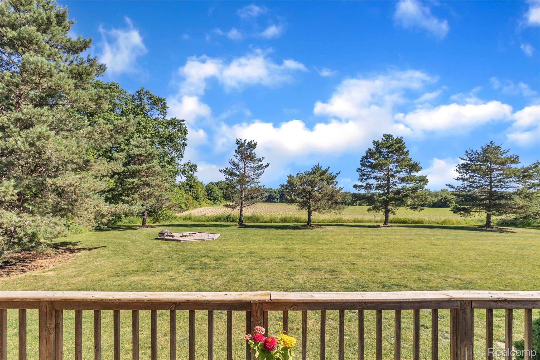 4440 Baldwin Road Grand Blanc, MI 48439 - Photo 29 of 38