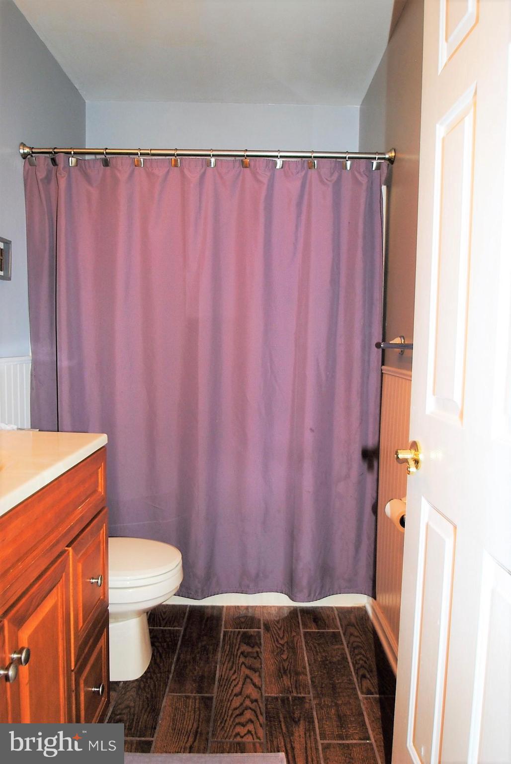 866 Warburton Road Elkton, MD 21921 - Photo 22 of 56 Hall bath