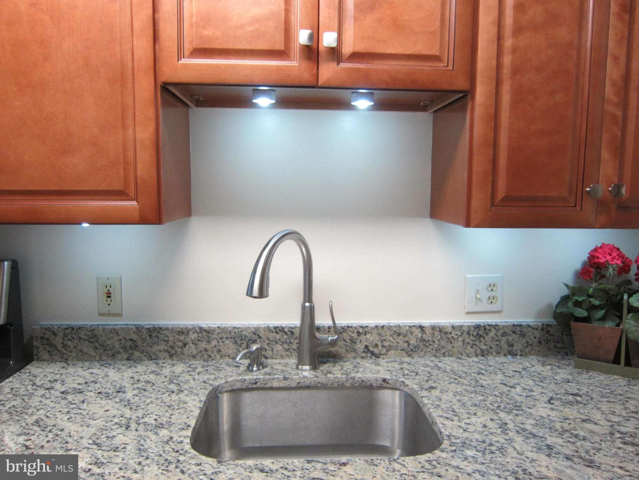 8302 Tobin Road, Unit 32 Annandale, VA 22003 - Photo 12 of 28 Kitchen