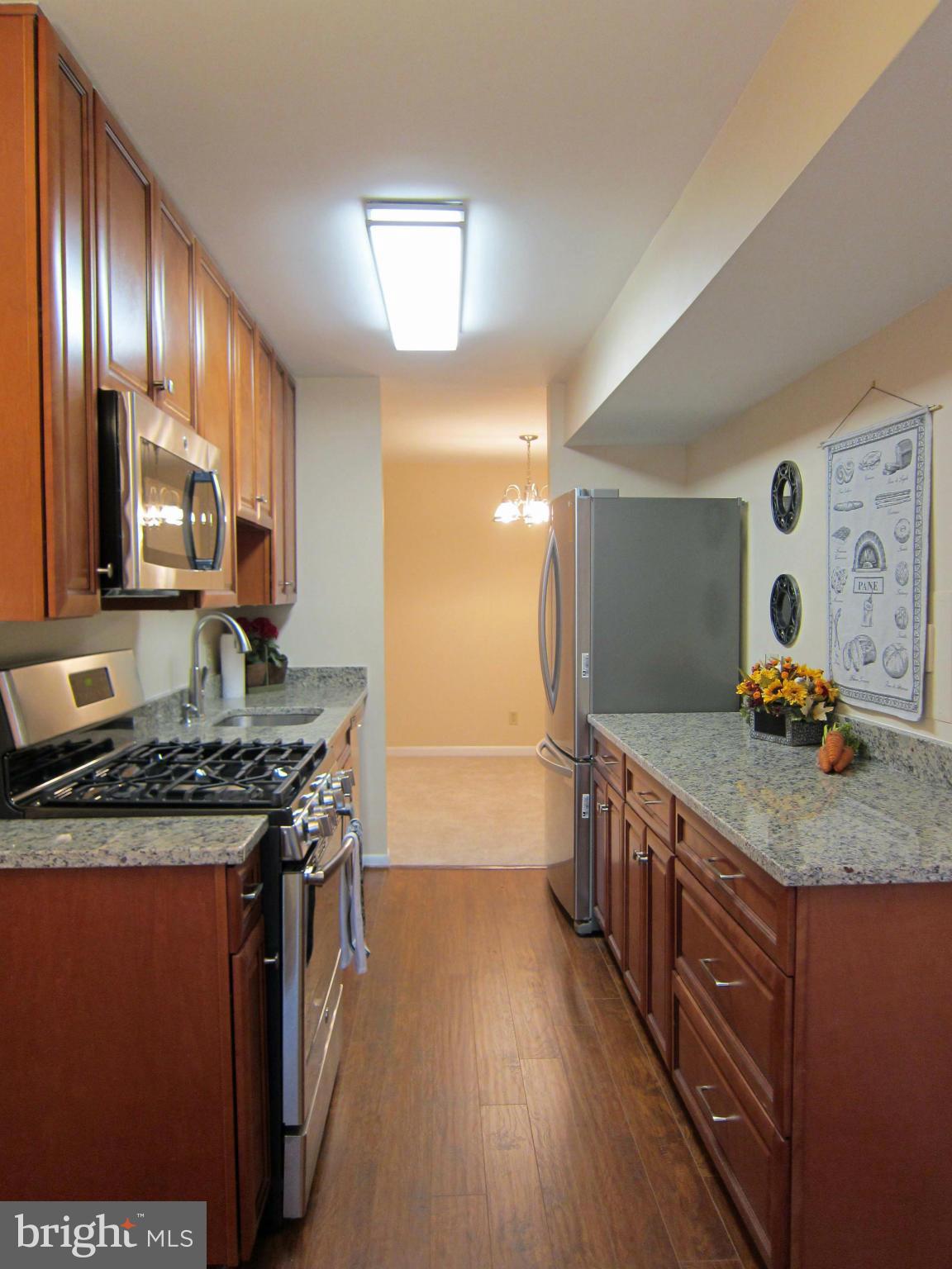 8302 Tobin Road, Unit 32 Annandale, VA 22003 - Photo 7 of 28 Kitchen