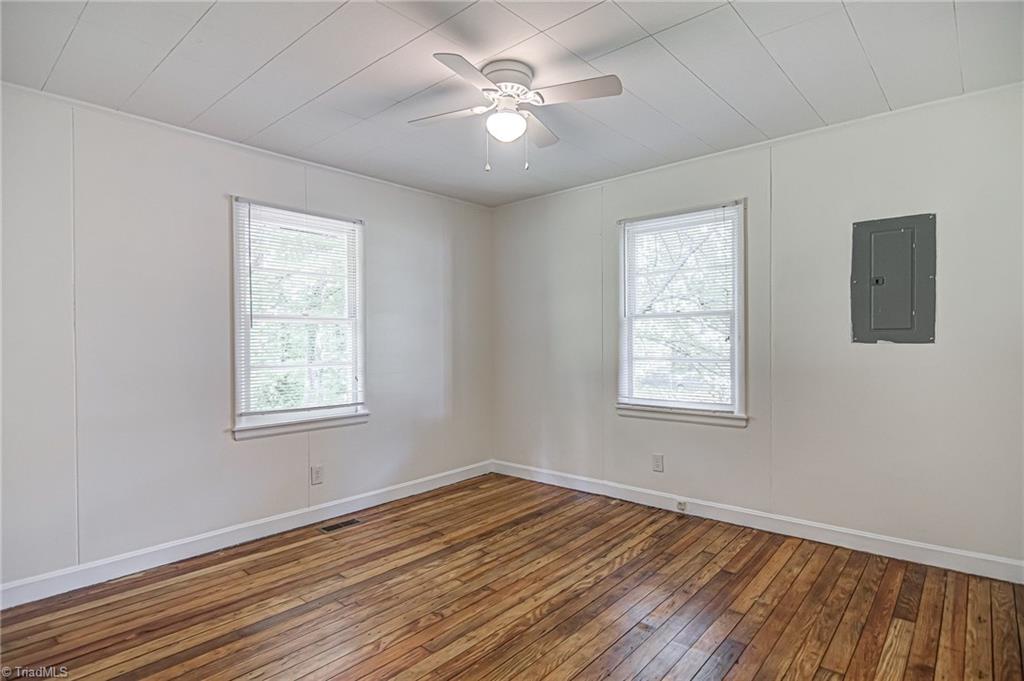 319 Avery Avenue High Point, NC 27265 - Photo 20 of 26