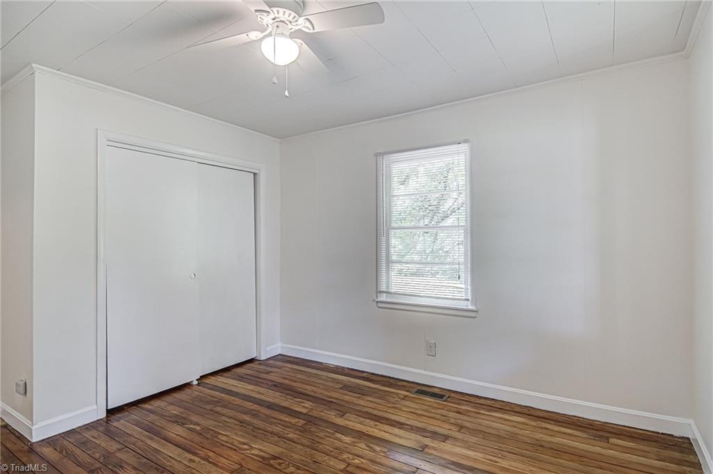 319 Avery Avenue High Point, NC 27265 - Photo 21 of 26