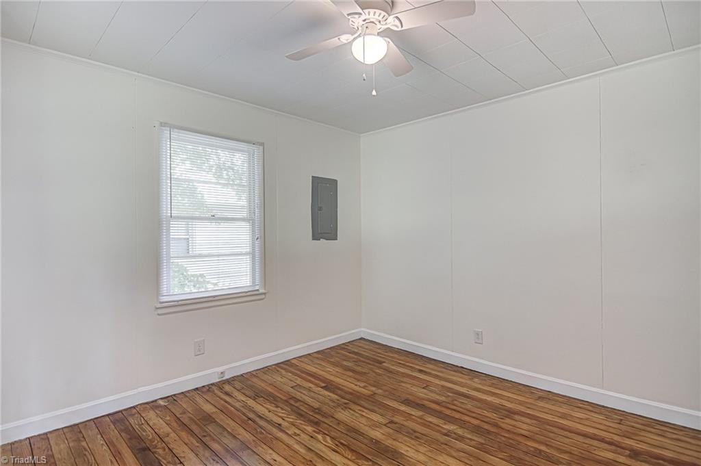 319 Avery Avenue High Point, NC 27265 - Photo 23 of 26