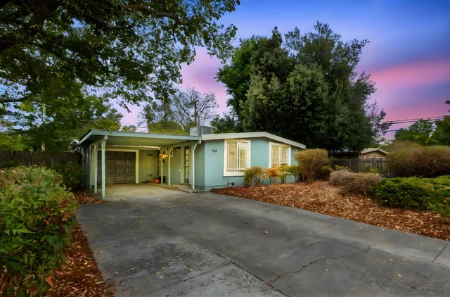 $619,000 | 701 L Street, Davis, CA 95616