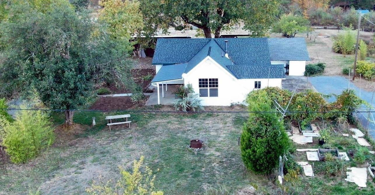 1031 Daisy Hill Road Cave Junction, OR 97523 - Photo 20 of 25 Additional Photo