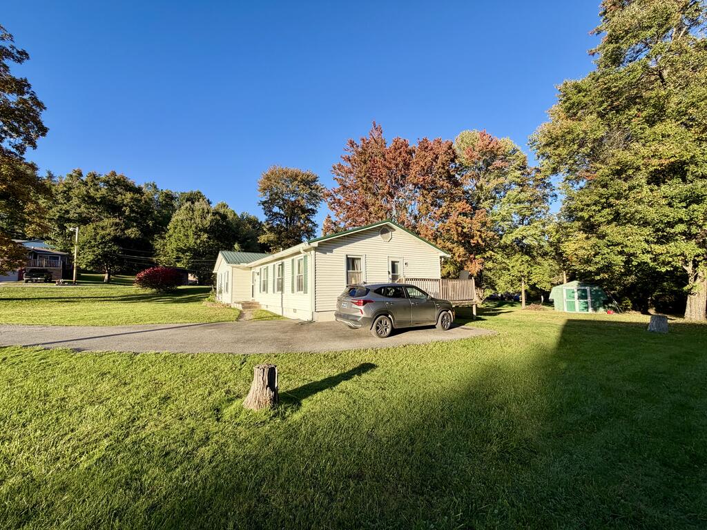 1718 Maxwell Hill Road Beckley, WV 25801 - Photo 27 of 51 Gallery Image 27
