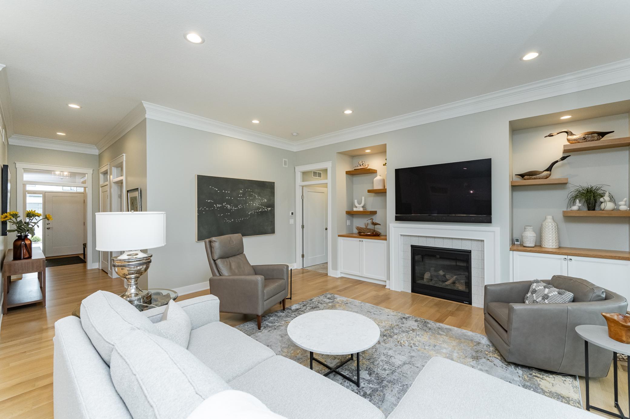 2720 Bentley Drive Southwest Rochester, MN 55902 - Photo 3 of 24