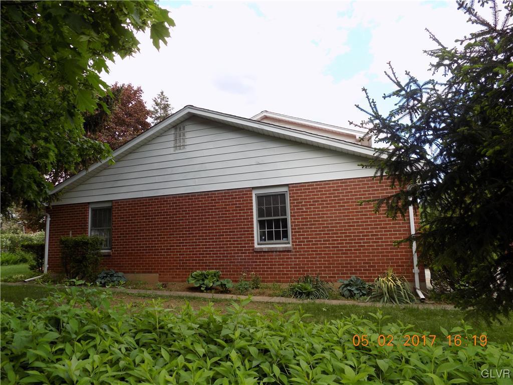 1890 Abington Road Bethlehem, PA 18018 - Photo 36 of 37 Gallery Image 36