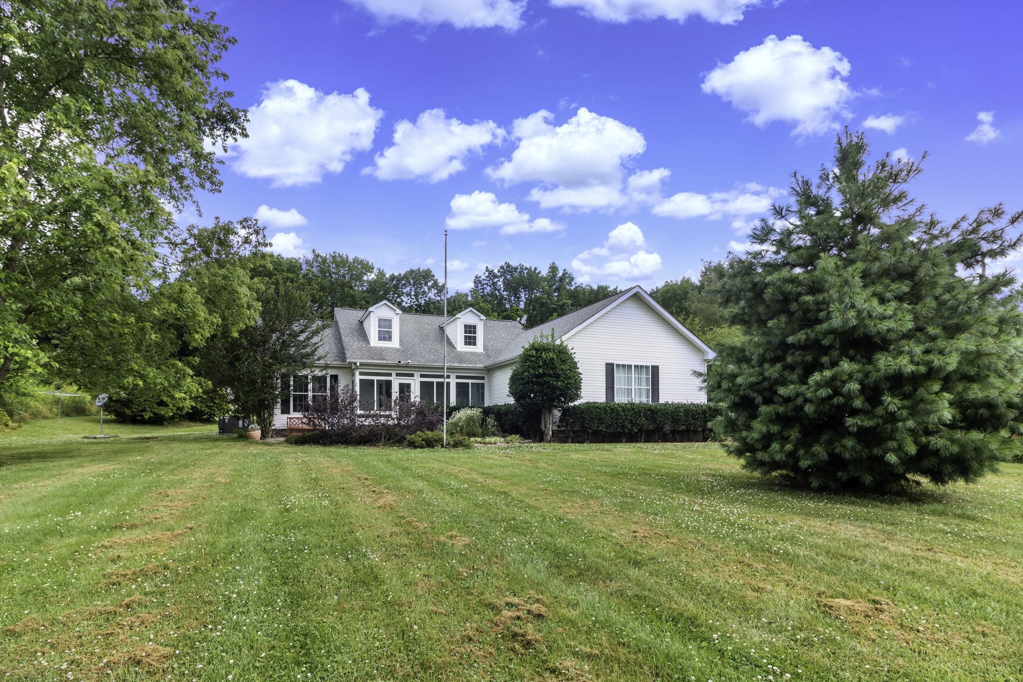 1505 Jacobs Road Columbia, TN 38401 - Photo 20 of 33 Gallery Image 20