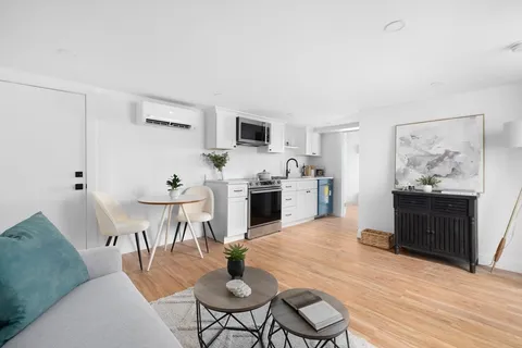 $2,799,000 | 104 2nd Street, Newport, RI 02840