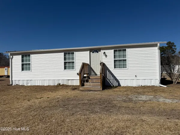 $1,350 | 119 Starwood Circle, Unit 12, Jacksonville, NC 28540