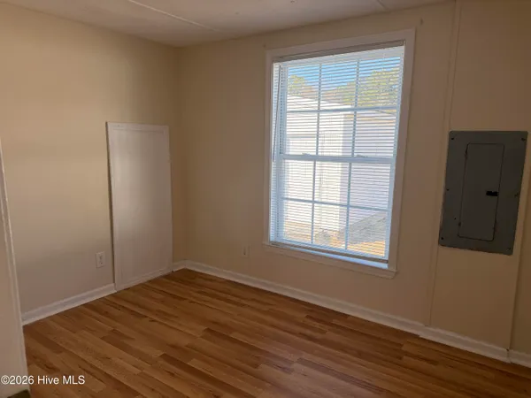$1,350 | 119 Starwood Circle, Unit 12, Jacksonville, NC 28540