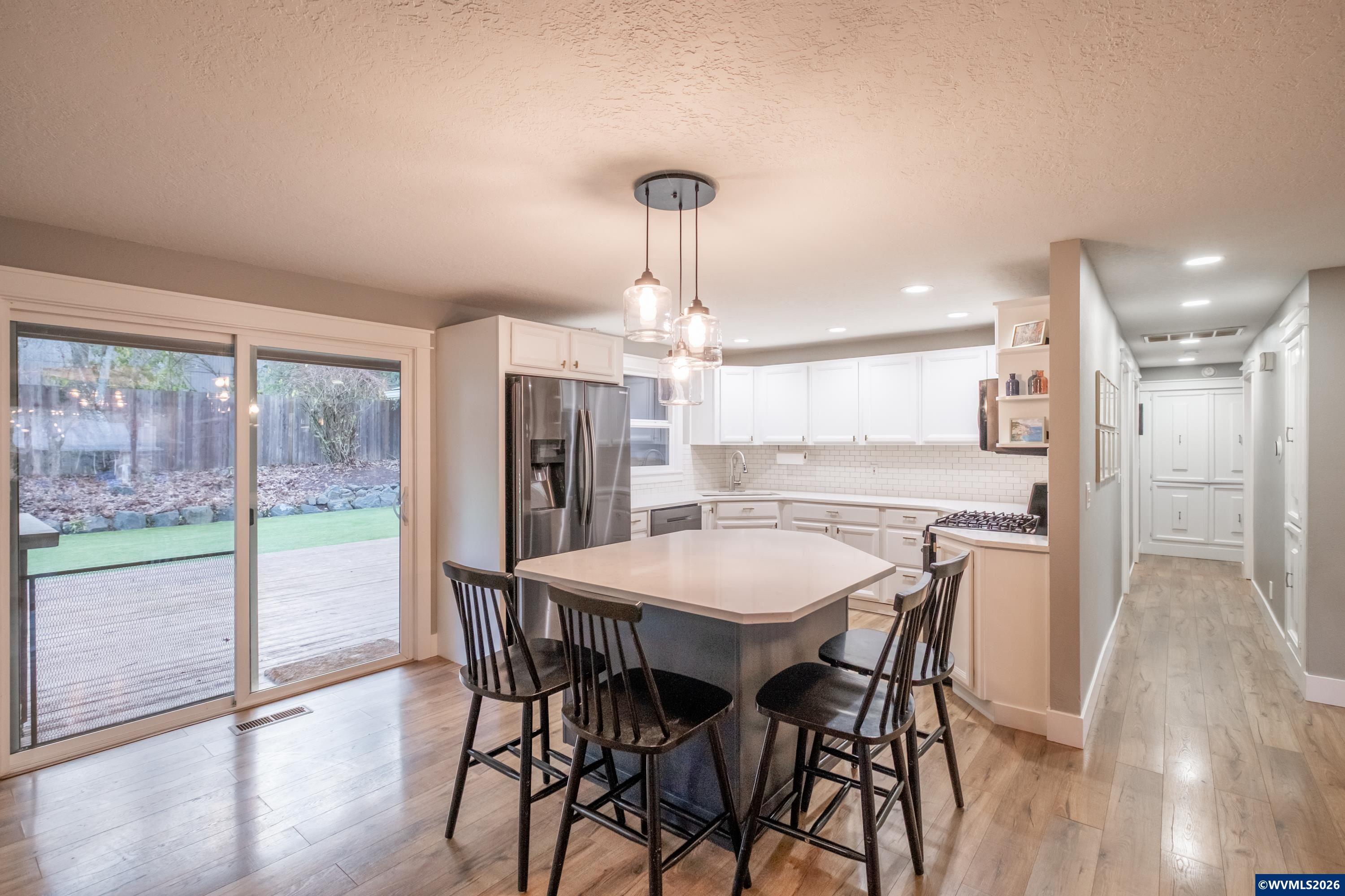 4862 Dakota Road Southeast Salem, OR 97302 - Photo 8 of 37 Gallery Image 8
