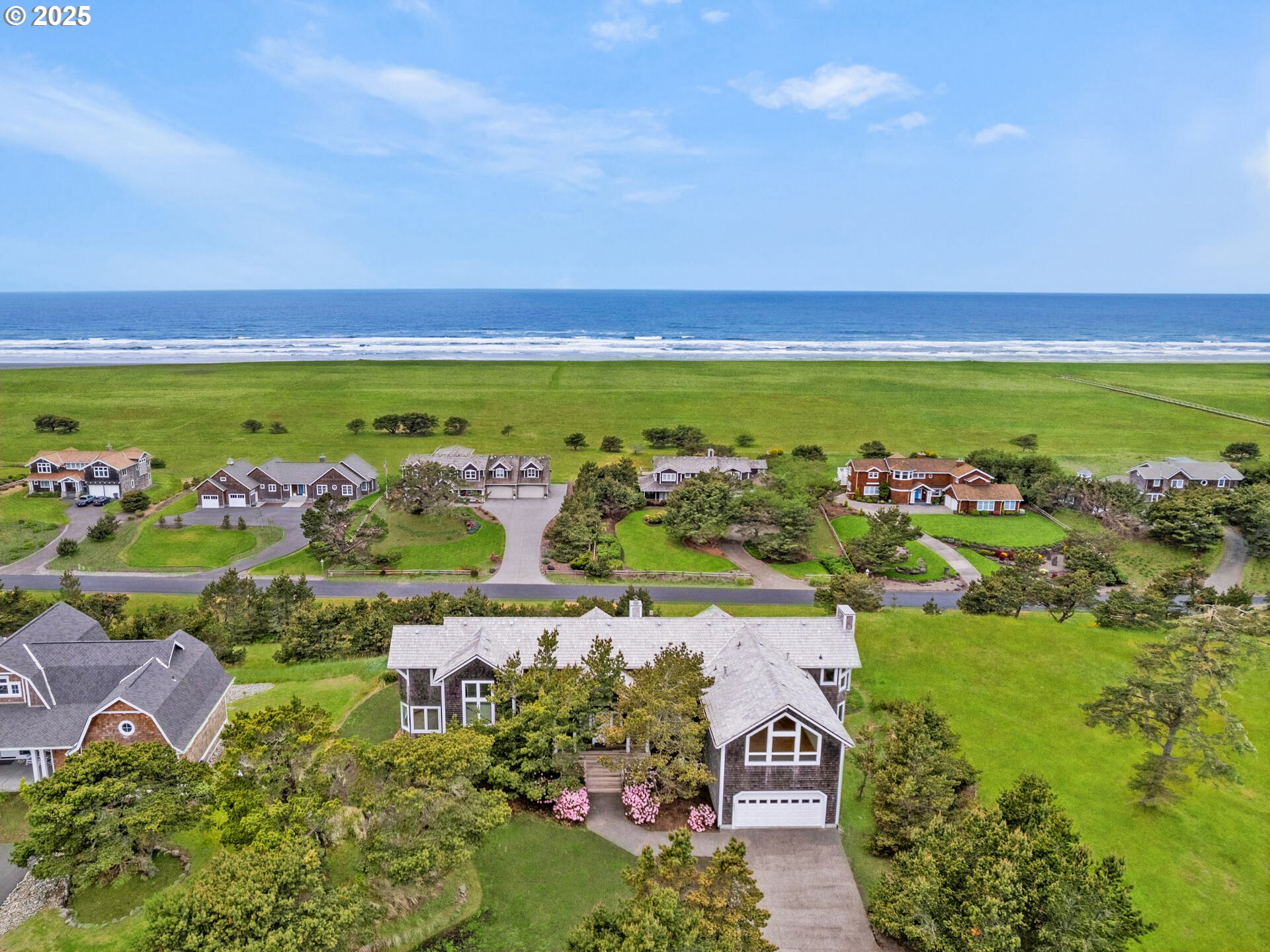 a view of an outdoor space with mountain view