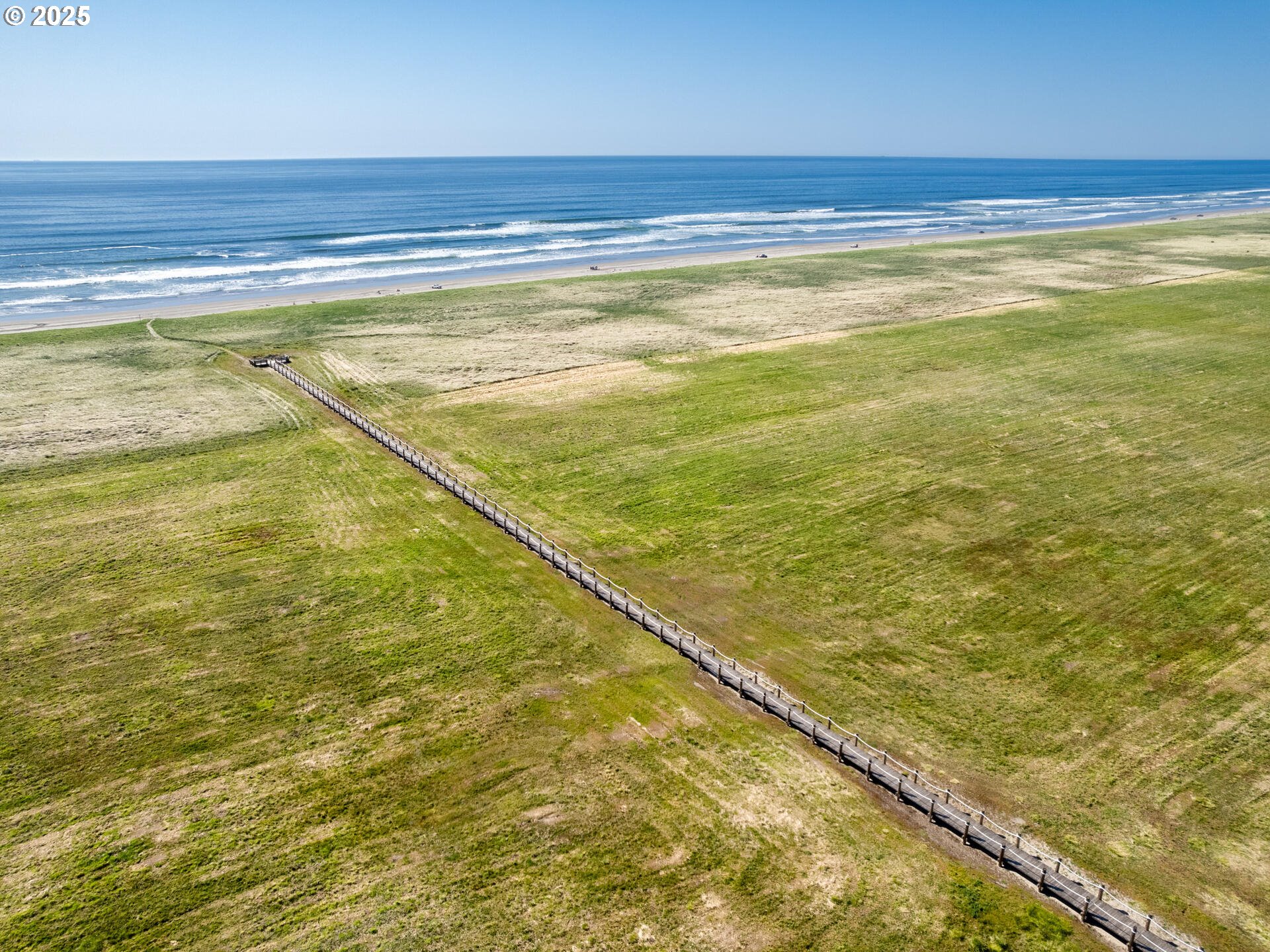 88902 Pinehurst Road Gearhart, OR 97138 - Photo 46 of 48 a view of an ocean
