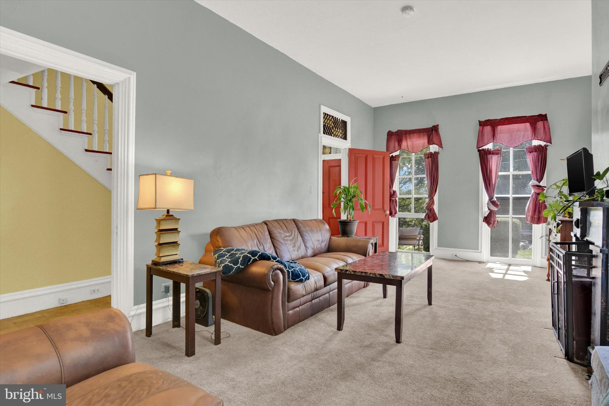 471 State Street Enola, PA 17025 - Photo 6 of 35 Family Room