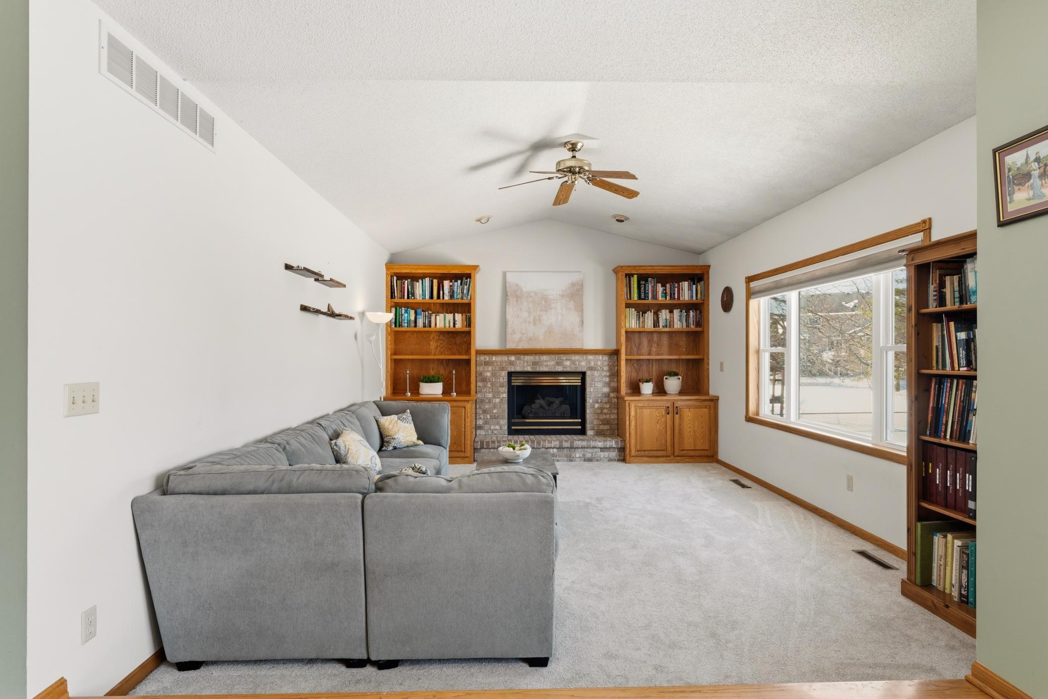 2227 Viola Heights Drive Northeast Rochester, MN 55906 - Photo 20 of 50
