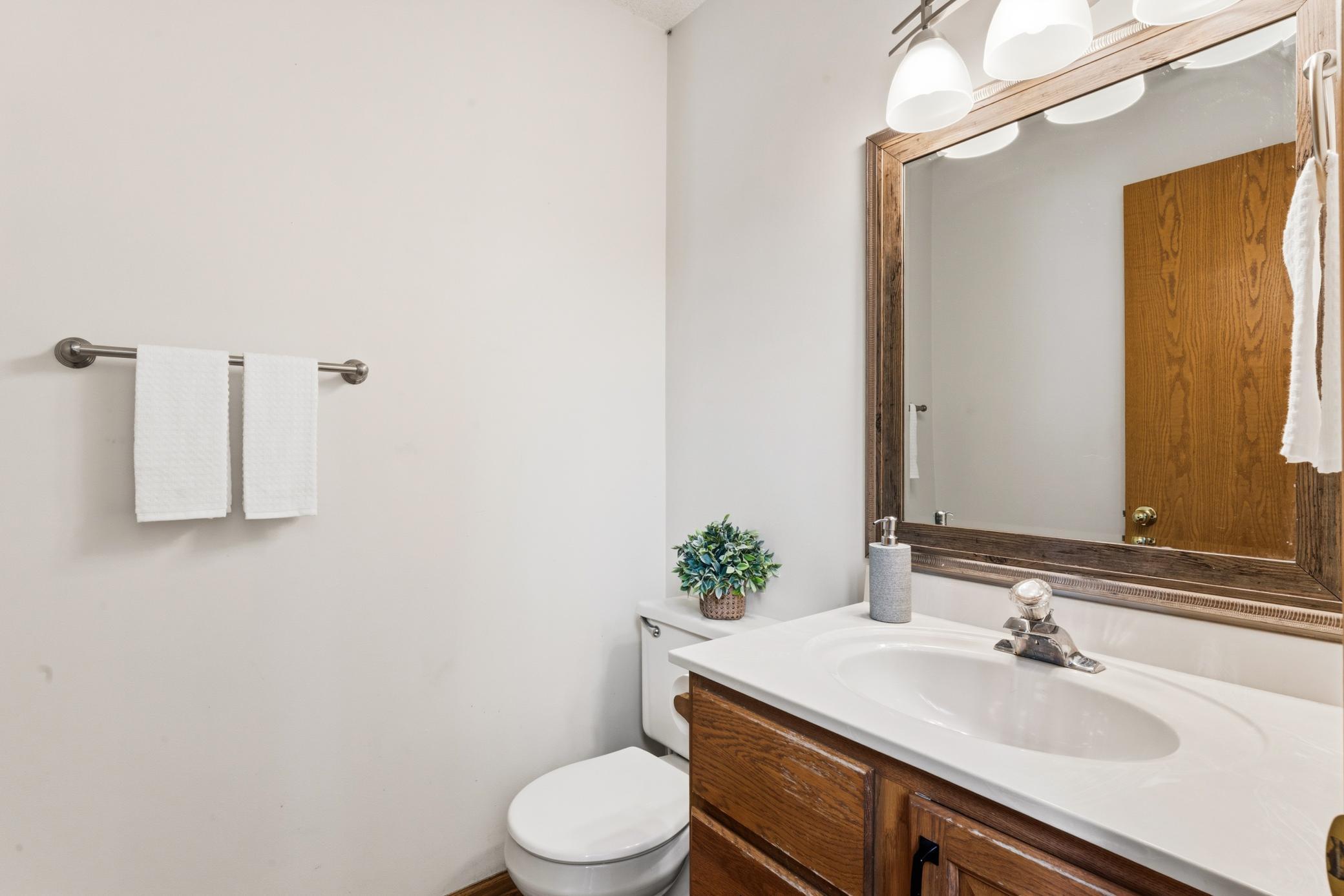 2227 Viola Heights Drive Northeast Rochester, MN 55906 - Photo 21 of 50