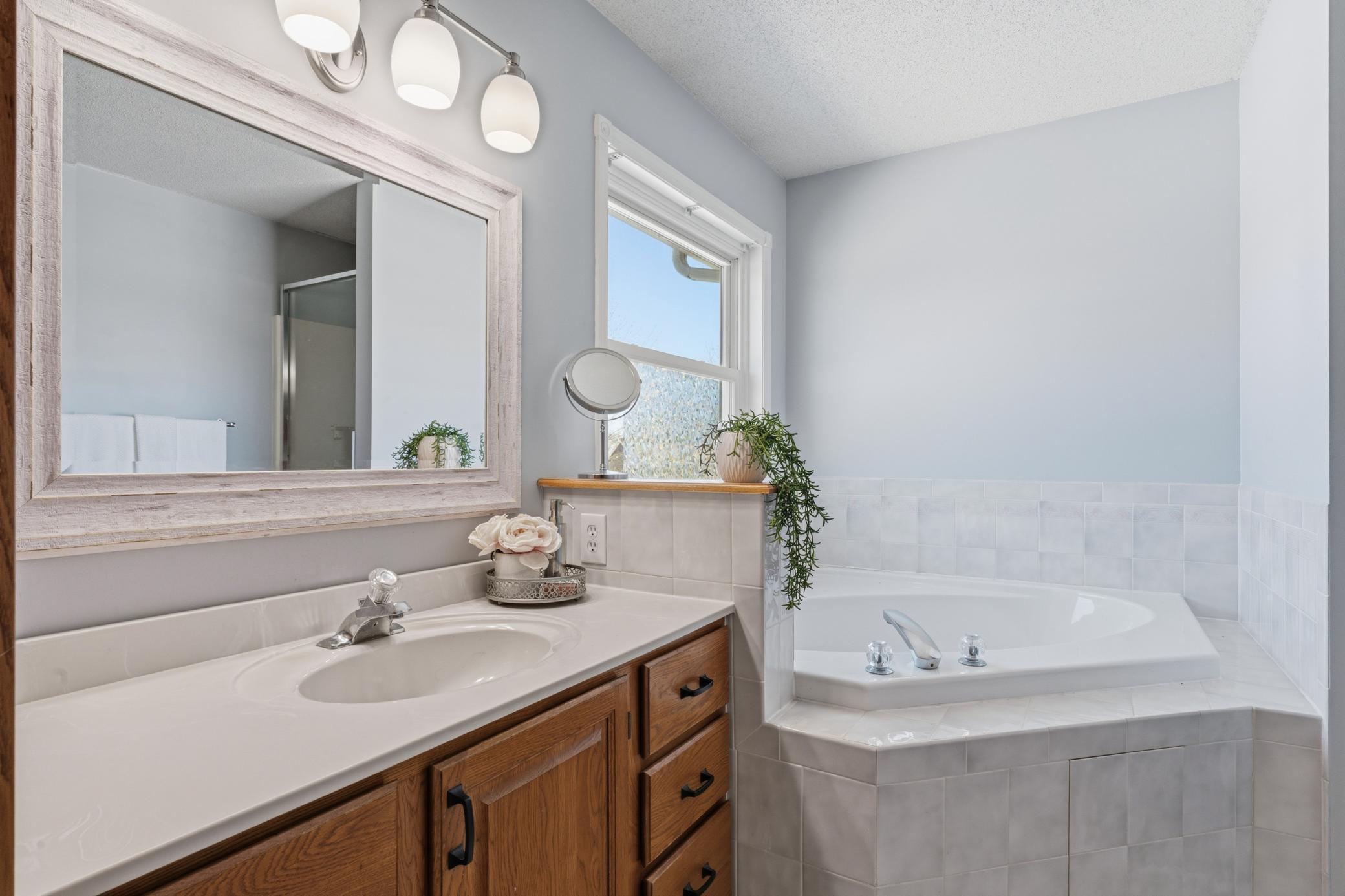 2227 Viola Heights Drive Northeast Rochester, MN 55906 - Photo 27 of 50