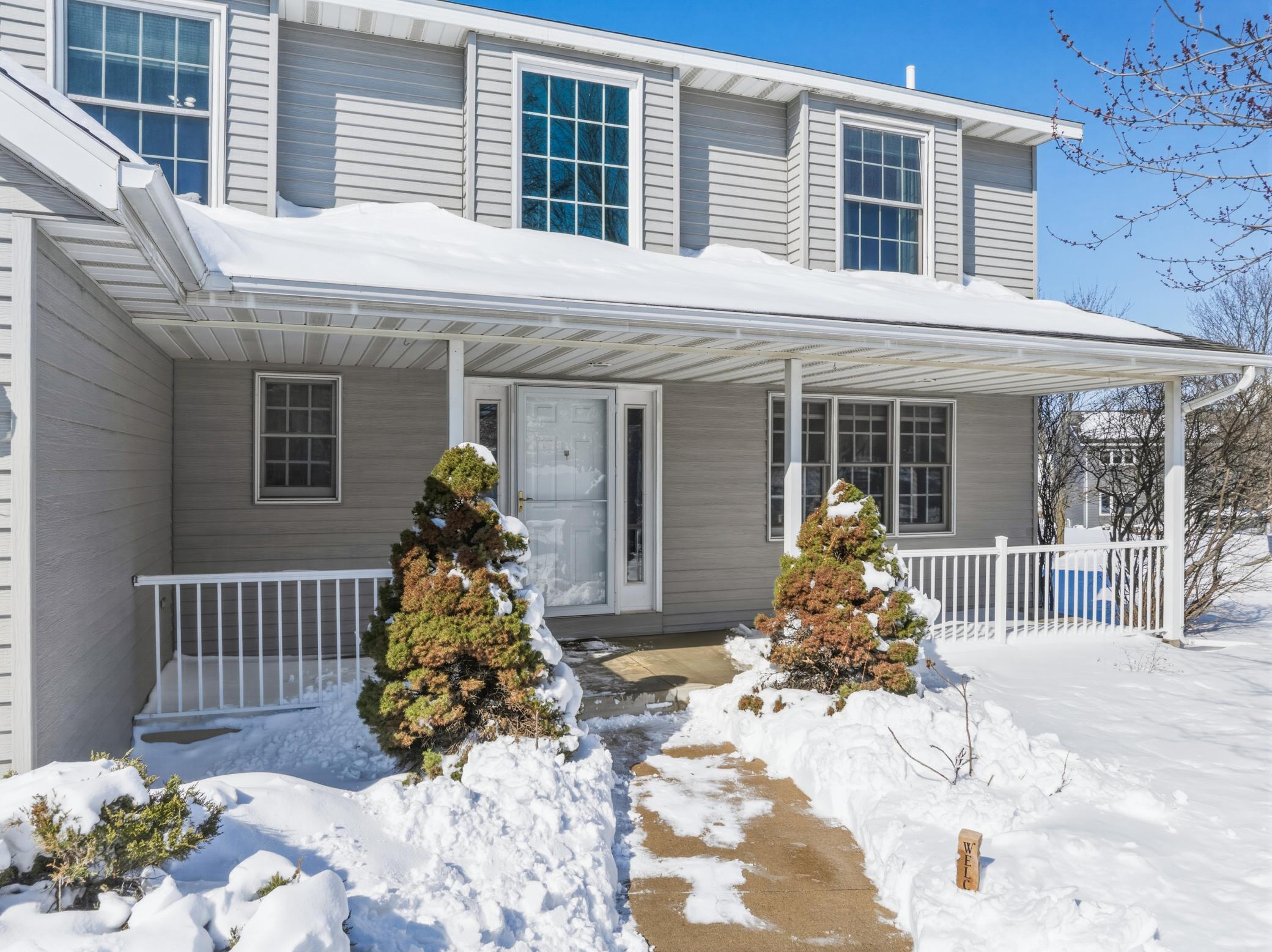 2227 Viola Heights Drive Northeast Rochester, MN 55906 - Photo 3 of 50