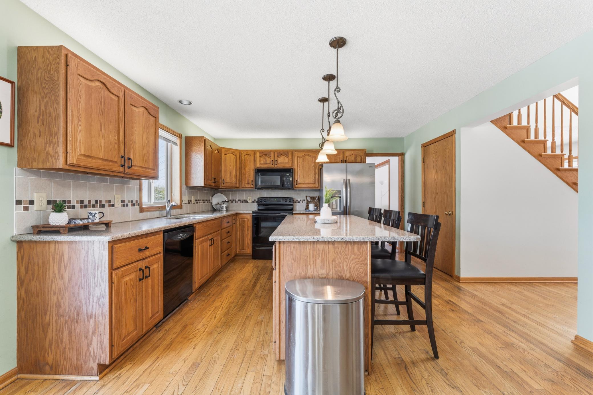 2227 Viola Heights Drive Northeast Rochester, MN 55906 - Photo 10 of 50