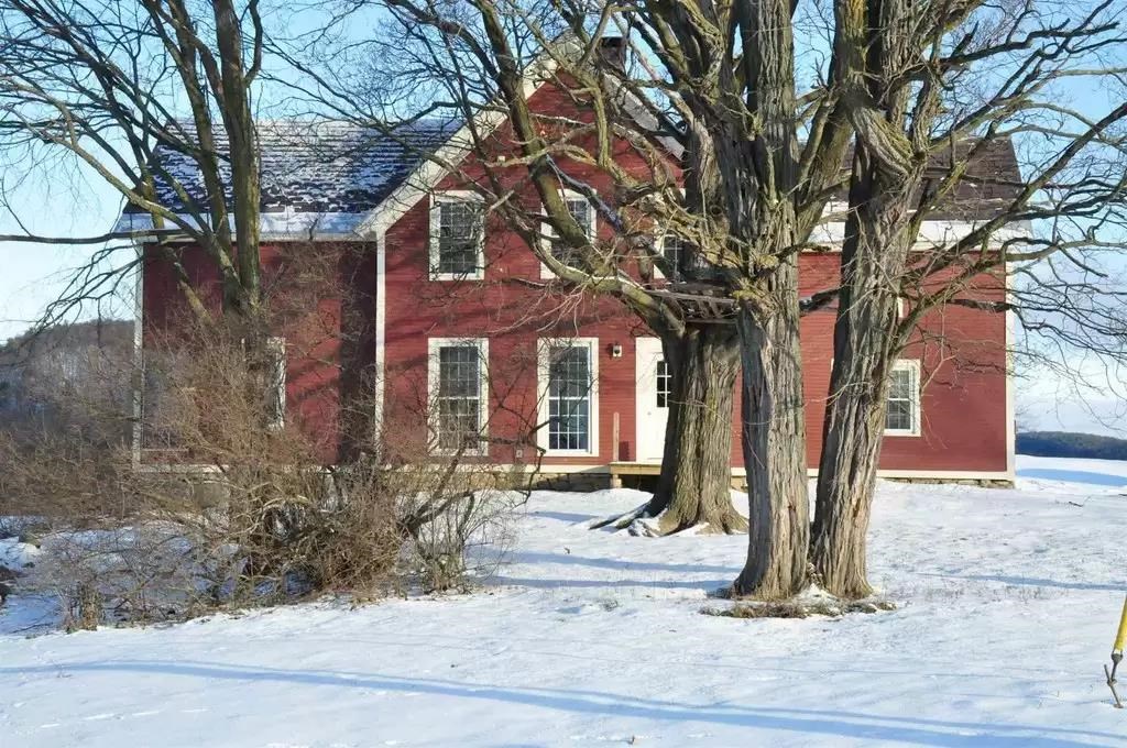 1863 Howard Hill Road Benson, VT 05743 - Photo 9 of 32 Gallery Image 9