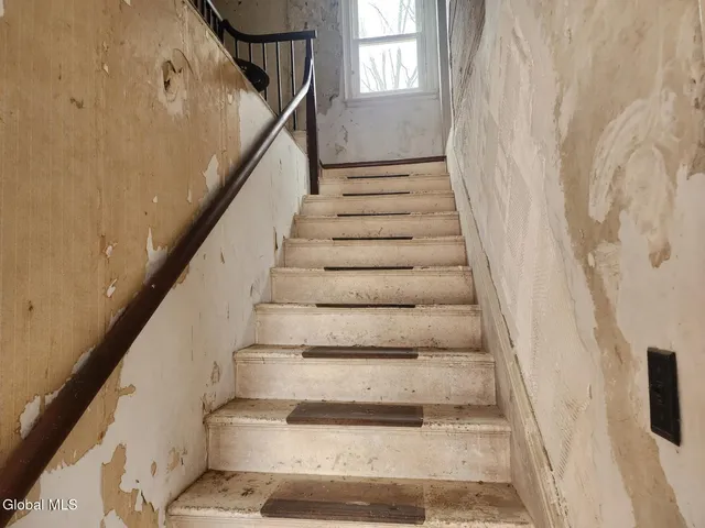 $85,000 | 7715 Highway 20, Cherry Valley, NY 13320