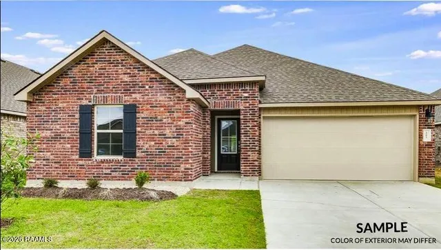 $233,500 | 107 Harvest Lane, Crowley, LA 70526