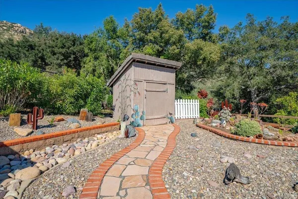 $899,000 | 15937 Litten Way, Ramona, CA 92065
