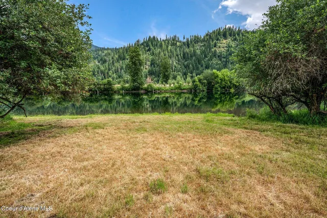$200,000 | L15 Horn Hooked Estates Street, St. Maries, ID 83861
