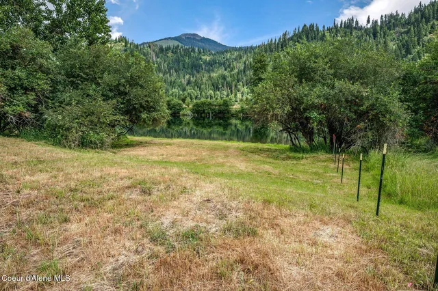 $200,000 | L15 Horn Hooked Estates Street, St. Maries, ID 83861