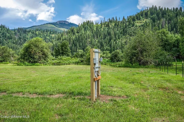 $200,000 | L15 Horn Hooked Estates Street, St. Maries, ID 83861