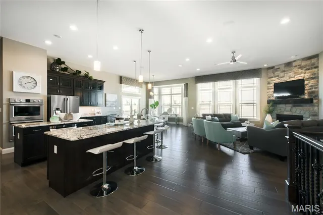 $684,200 | New Build New Build Glacier E At Dragonstone Dardenne Prairie, Dardenne Prairie, MO 63368